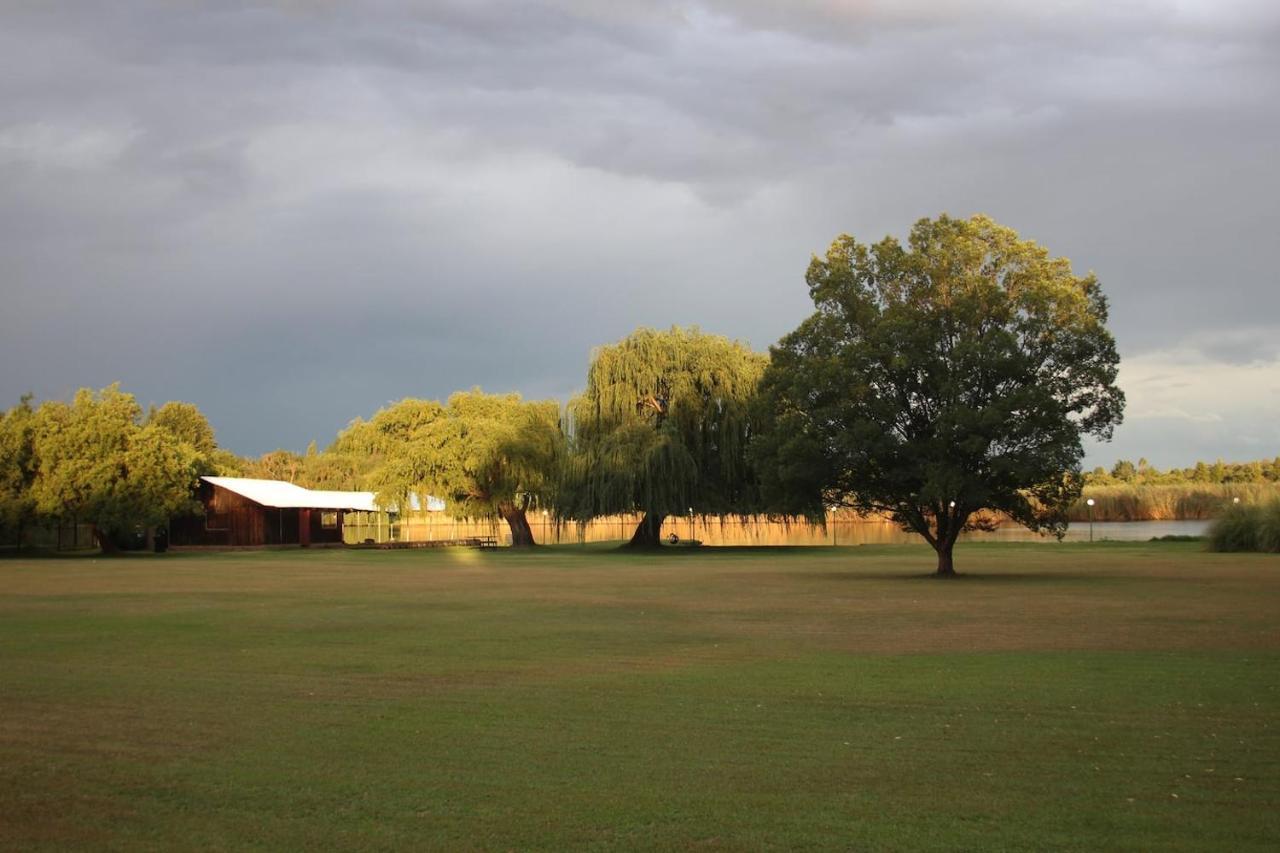 Villa Vaal River House @ Lochvaal Vanderbijlpark Exterior foto